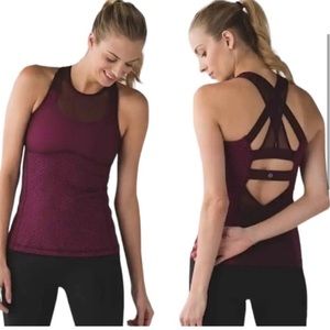 Lululemon sculpt tank, built in bra size 6 purple and pink